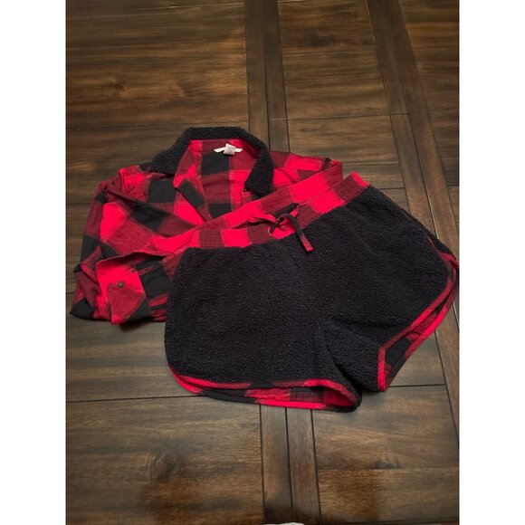 Victorias Secret Womens Plaid Shirt & Sherpa Shorts Set S Red & Black - Picture 1 of 11